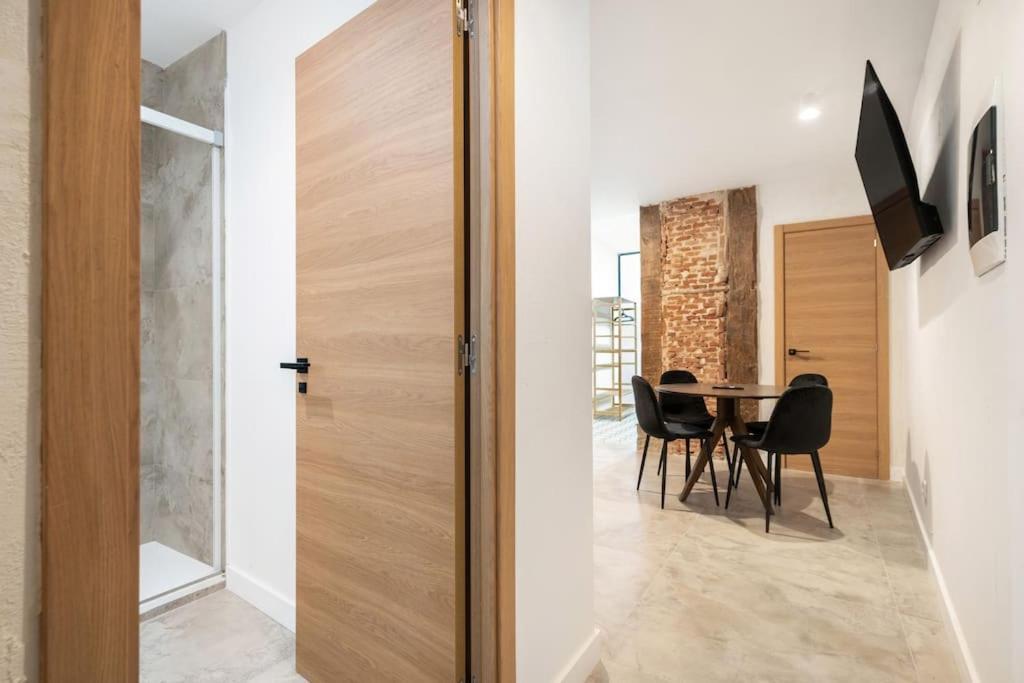 Nice Flat In Lavapies At Street Level S23A Madrid Exterior foto